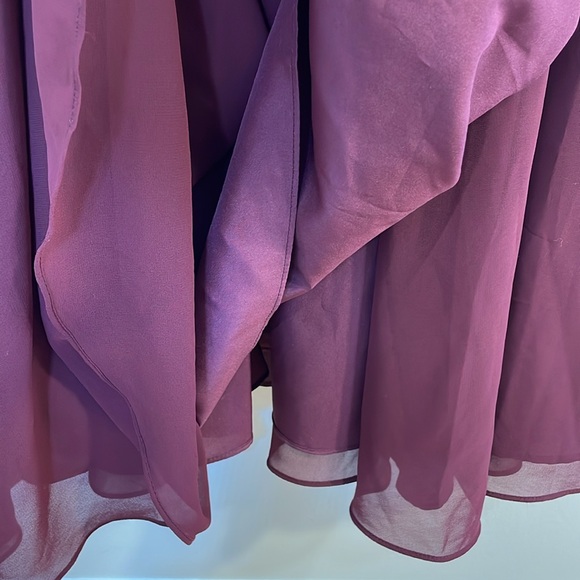 NWT. Kennedy Blue 6 Sequin & Bead Illusion Lace And Chiffon Halter A-Line Gown. - Picture 10 of 13